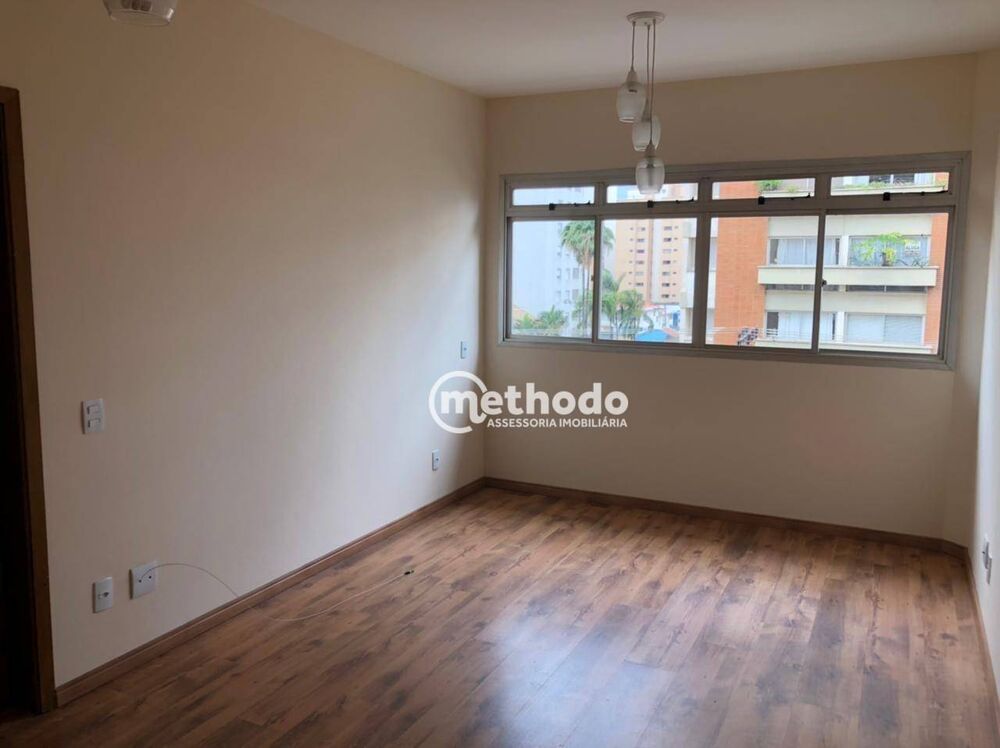 Apartamento à venda com 2 quartos, 71m² - Foto 1