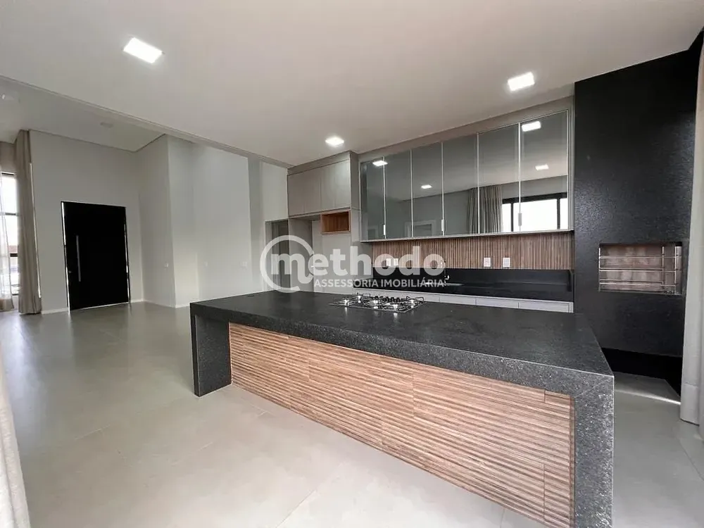 Casa, 3 quartos, 223 m² - Foto 1