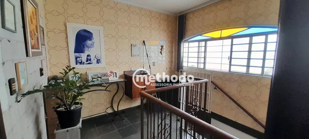 Casa à venda com 3 quartos, 281m² - Foto 4