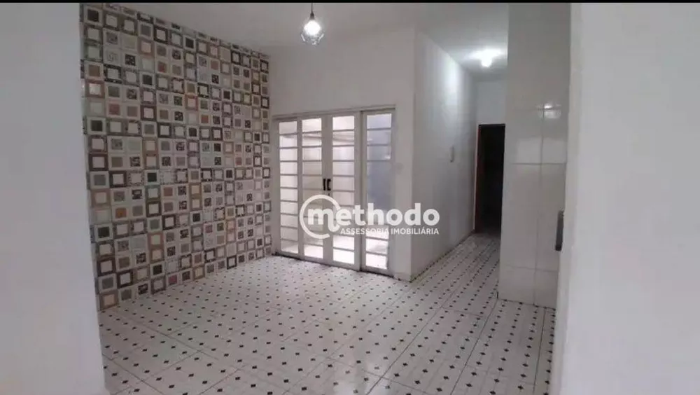 Casa à venda com 2 quartos, 71m² - Foto 5