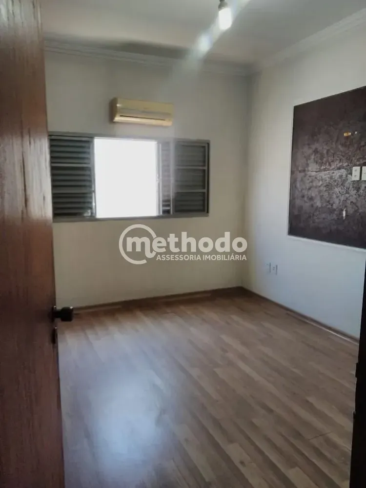 Casa, 3 quartos, 227 m² - Foto 2