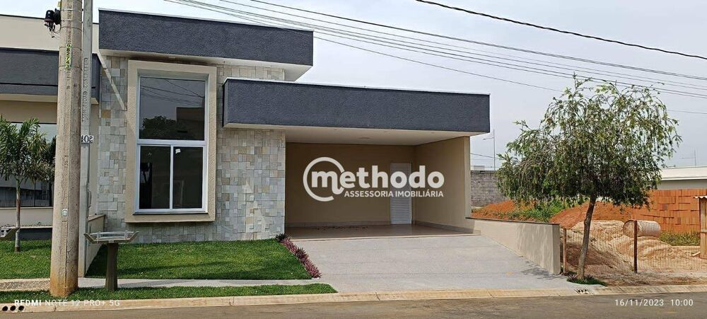Casa de Condomínio à venda com 3 quartos, 160m² - Foto 1