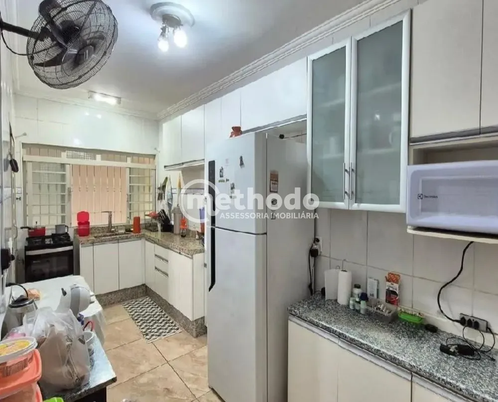 Casa, 6 quartos, 250 m² - Foto 3