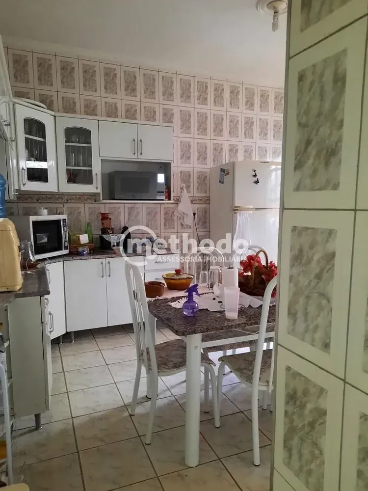Casa, 3 quartos, 210 m² - Foto 1