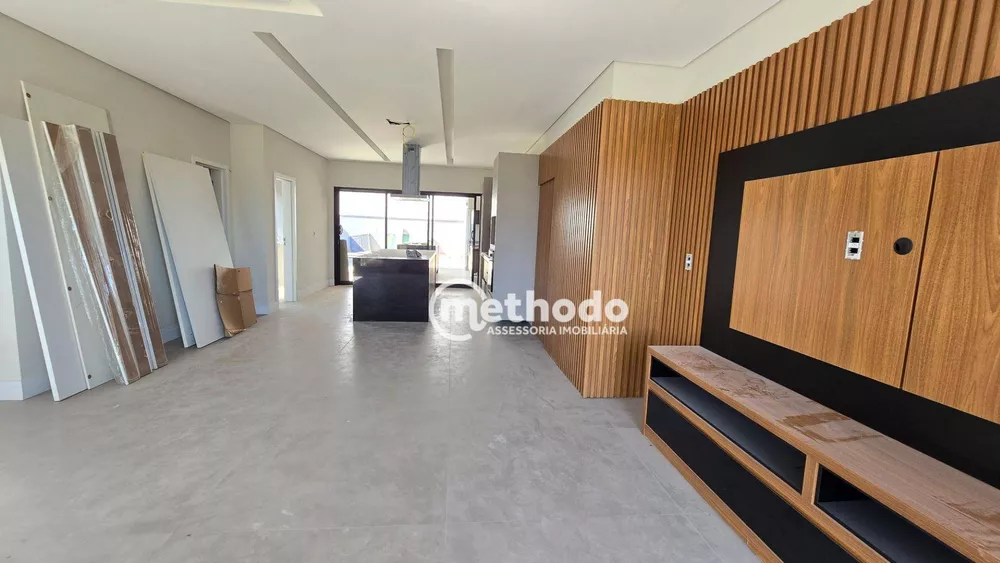 Casa de Condomínio à venda com 4 quartos, 300m² - Foto 4