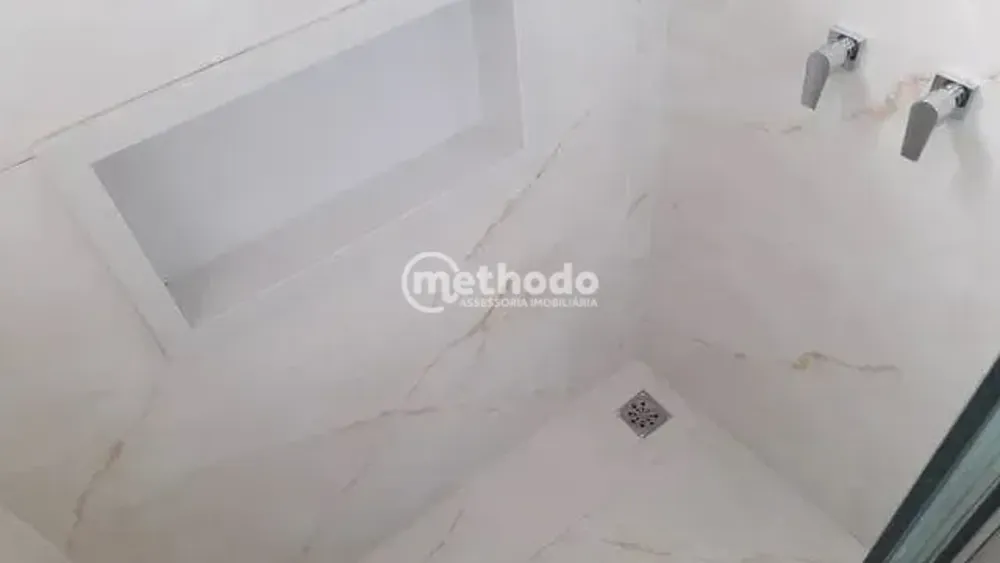 Casa, 3 quartos, 247 m² - Foto 1
