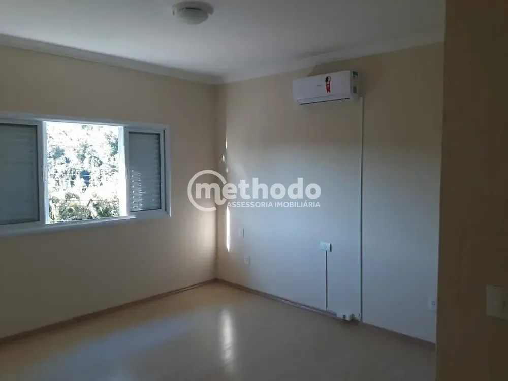 Casa, 3 quartos, 212 m² - Foto 2