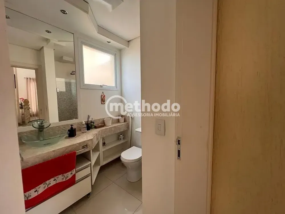 Casa, 3 quartos, 218 m² - Foto 1