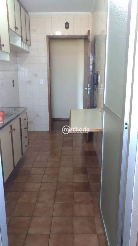 Apartamento à venda com 2 quartos, 67m² - Foto 3