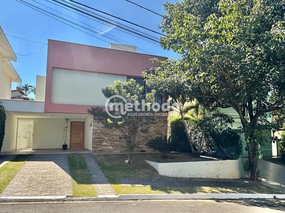 Casa, 3 quartos, 215 m² - Foto 4