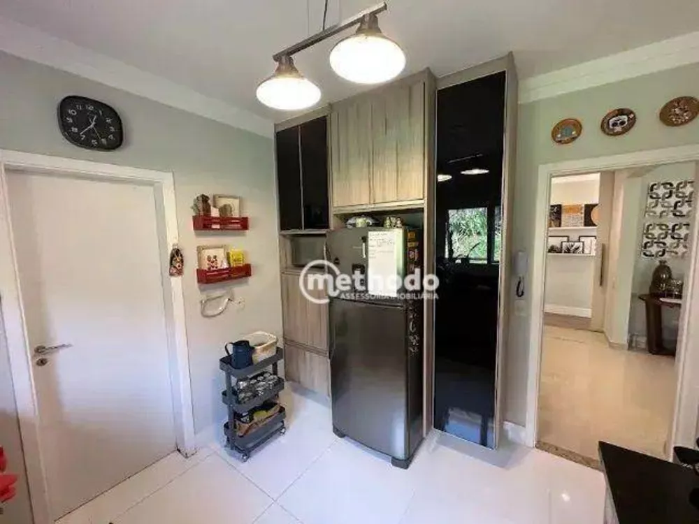 Casa de Condomínio à venda com 3 quartos, 265m² - Foto 4