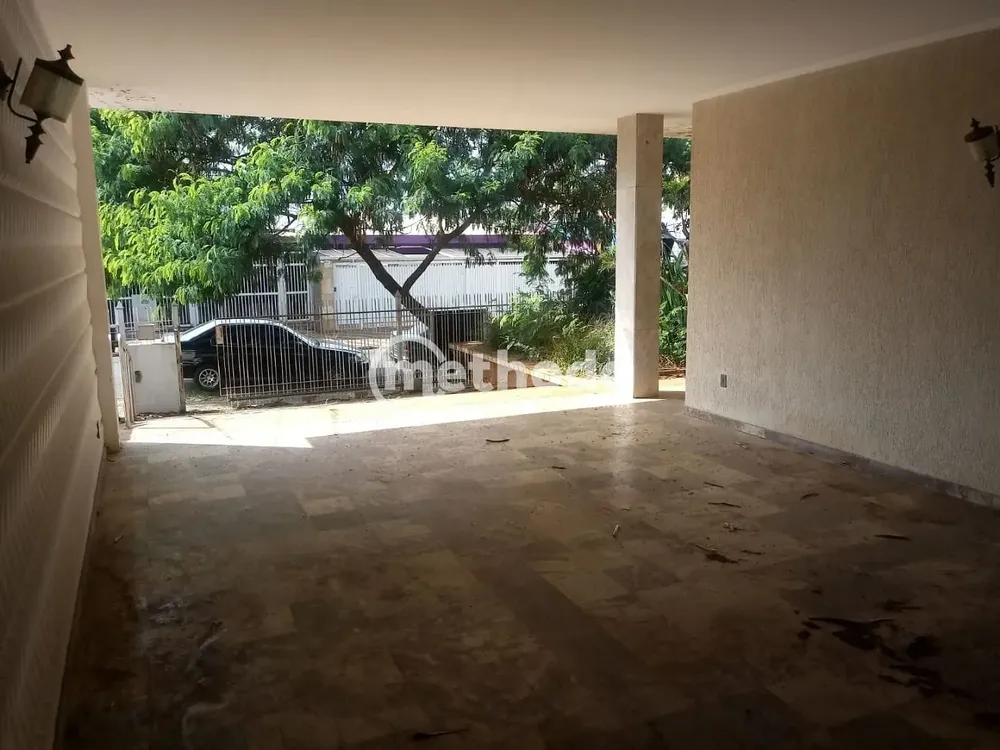 Casa, 3 quartos, 274 m² - Foto 2
