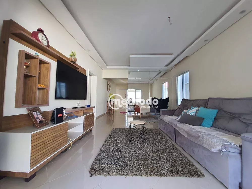 Casa de Condomínio à venda com 3 quartos, 260m² - Foto 2