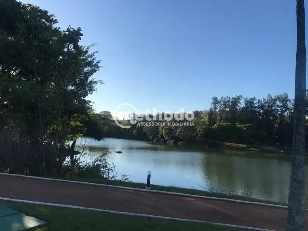 Casa, 5 quartos, 610 m² - Foto 1