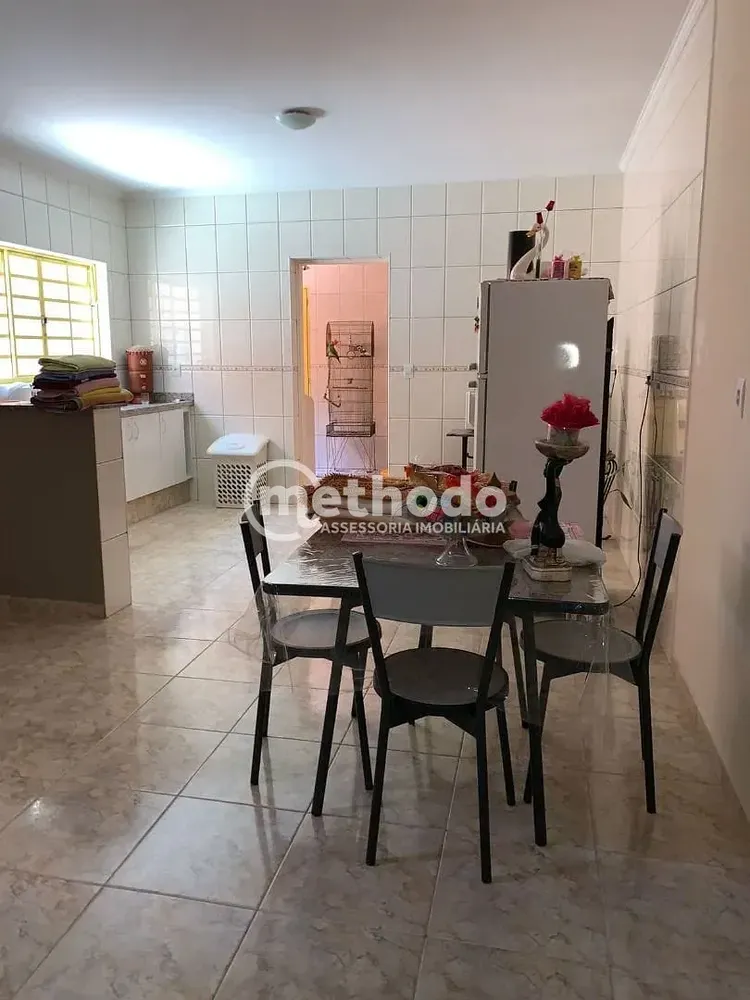 Casa, 3 quartos, 241 m² - Foto 4