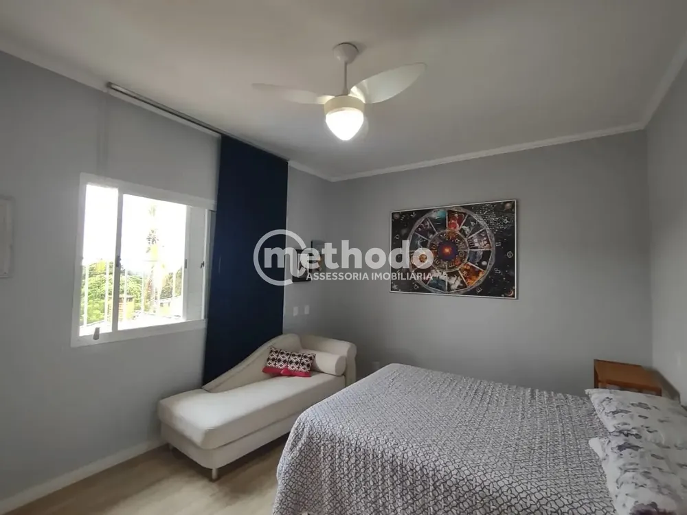 Casa, 5 quartos, 242 m² - Foto 1