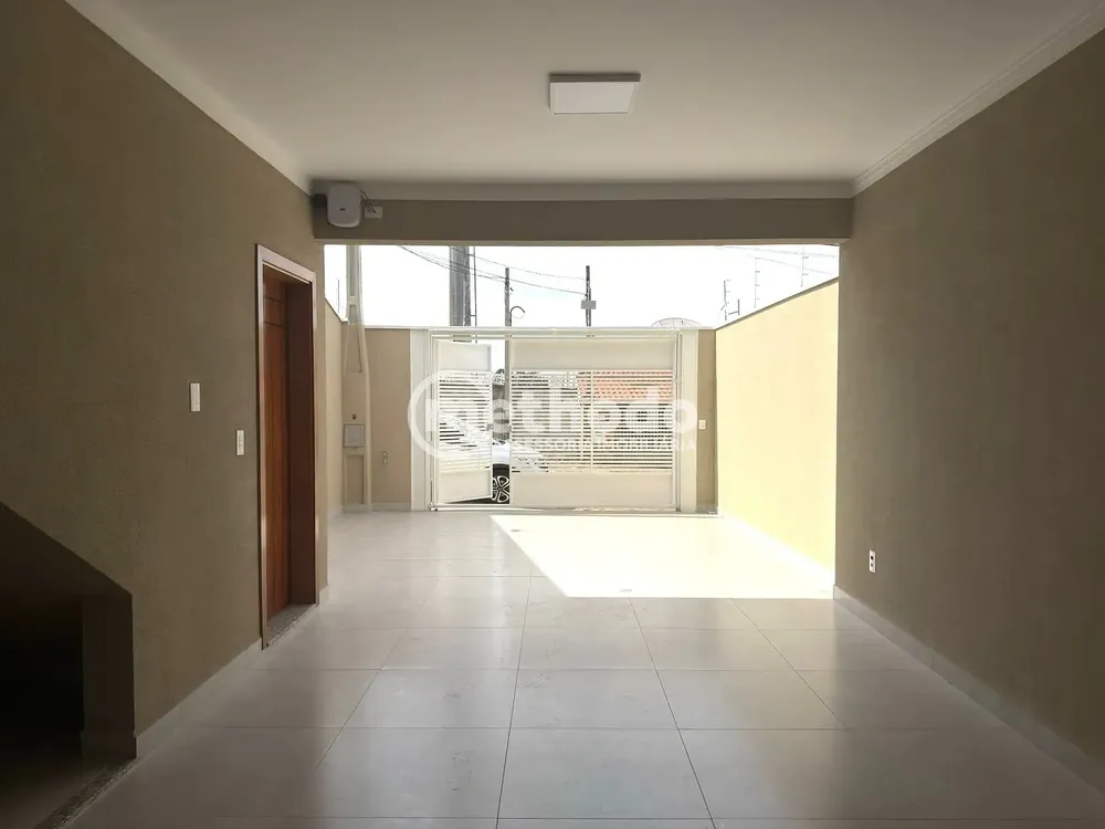 Casa, 3 quartos, 130 m² - Foto 1