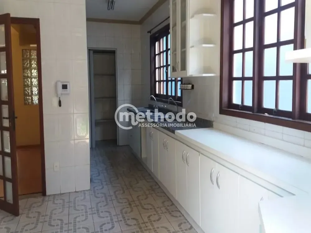 Casa, 3 quartos, 216 m² - Foto 4