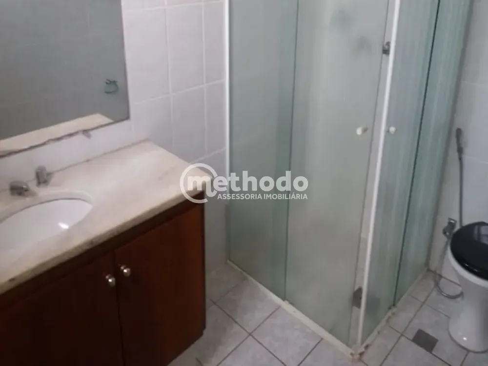 Casa, 3 quartos, 216 m² - Foto 2