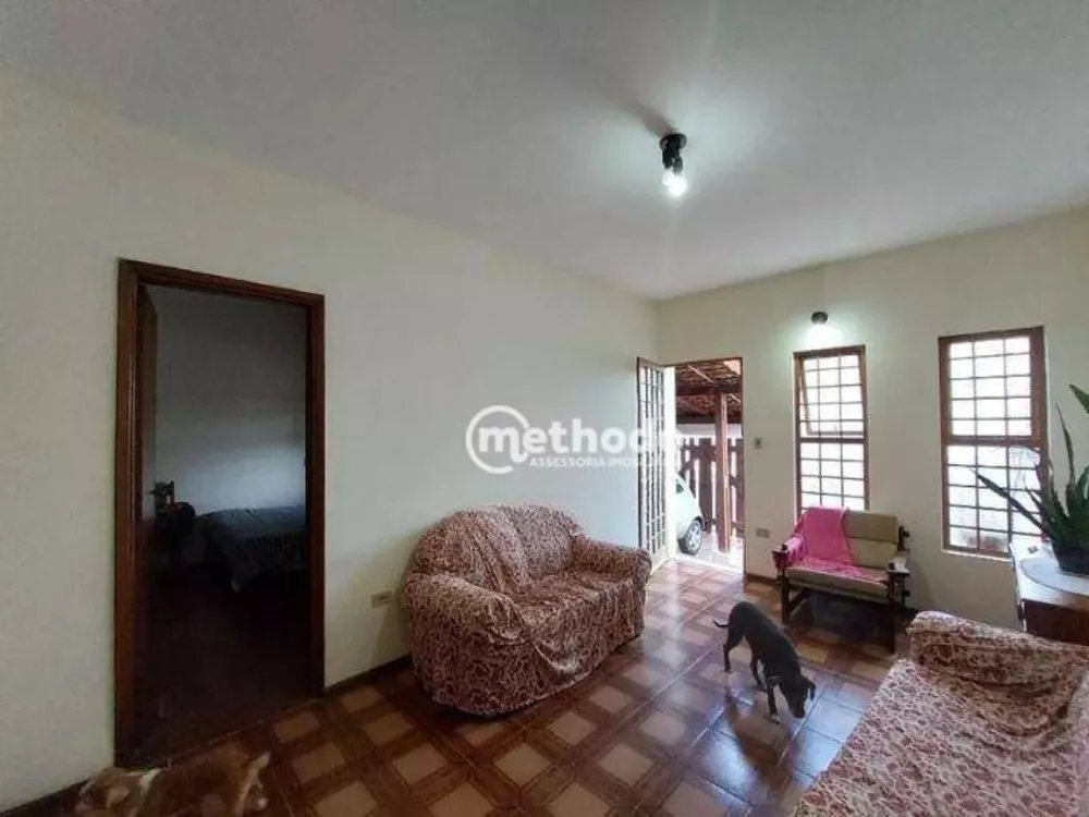 Casa à venda com 3 quartos, 180m² - Foto 2