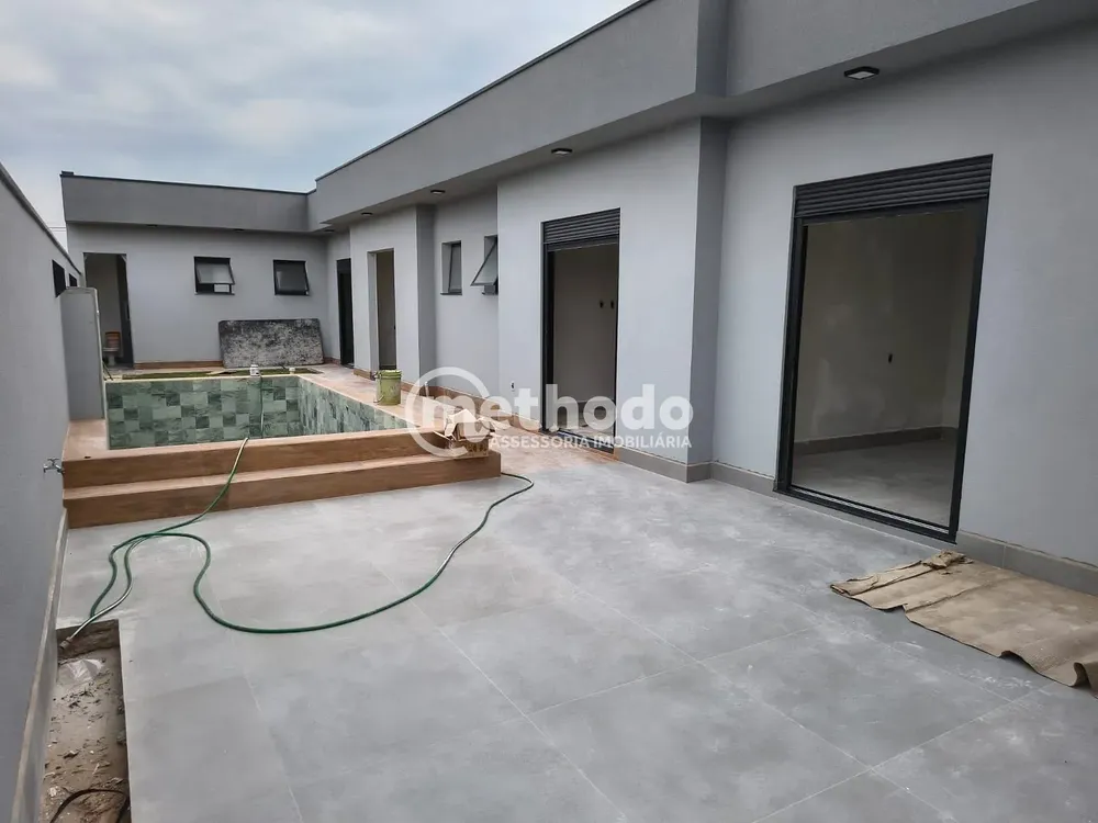 Casa, 4 quartos, 220 m² - Foto 1