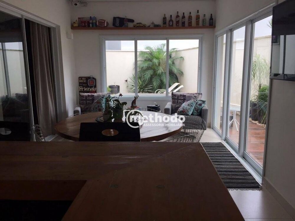 Casa de Condomínio à venda com 3 quartos, 270m² - Foto 12