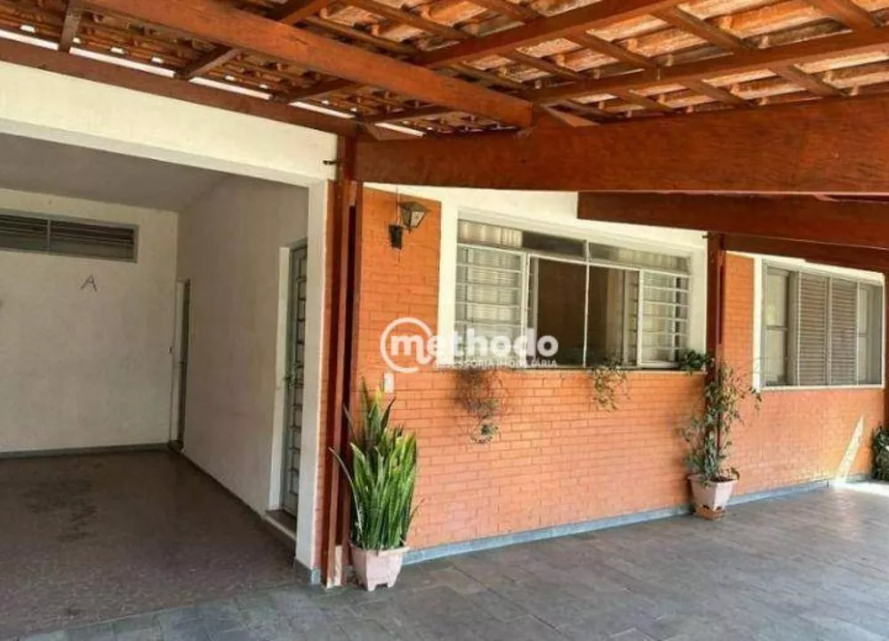 Casa à venda com 3 quartos, 249m² - Foto 2