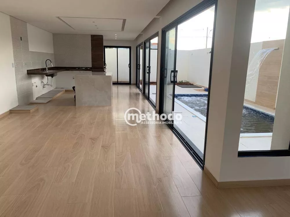 Casa de Condomínio à venda com 3 quartos, 190m² - Foto 2