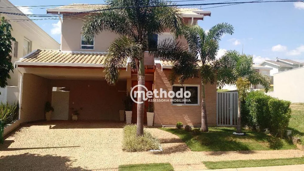 Casa de Condomínio à venda com 3 quartos, 270m² - Foto 1