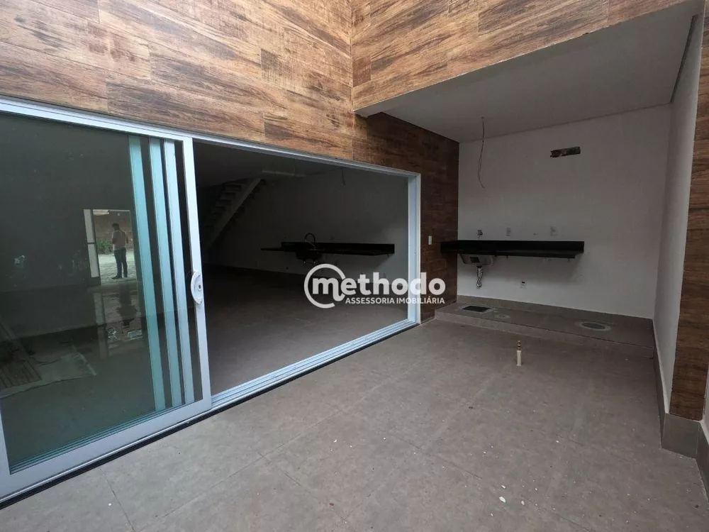 Casa de Condomínio à venda com 3 quartos, 173m² - Foto 4