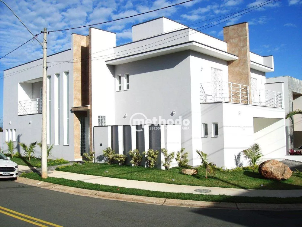 Casa de Condomínio à venda com 3 quartos, 320m² - Foto 2