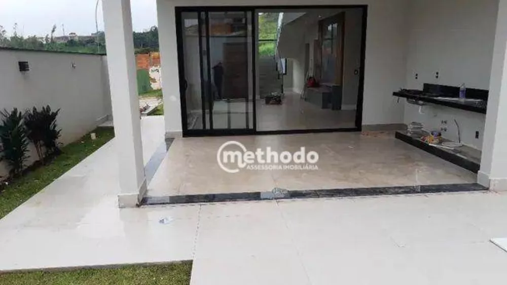 Casa de Condomínio à venda com 3 quartos, 247m² - Foto 4