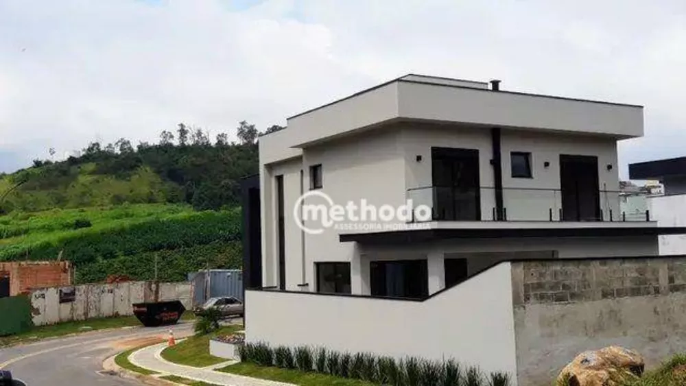 Casa de Condomínio à venda com 3 quartos, 247m² - Foto 3