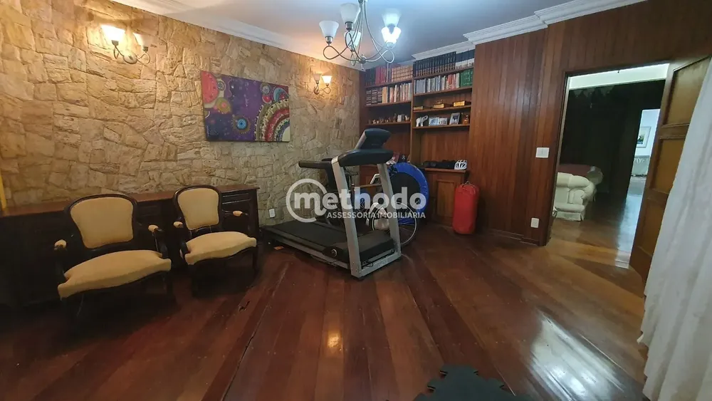 Casa, 4 quartos, 249 m² - Foto 1