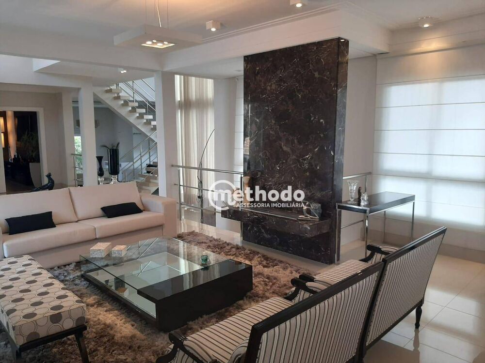 Casa de Condomínio à venda com 3 quartos, 466m² - Foto 1