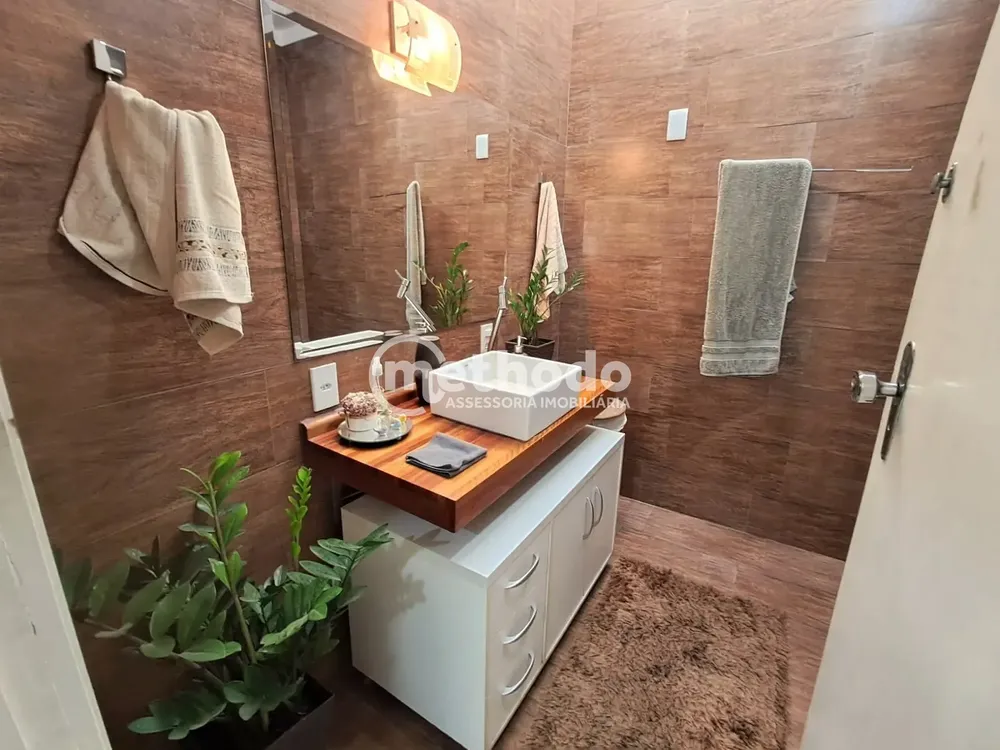 Casa, 4 quartos, 193 m² - Foto 1