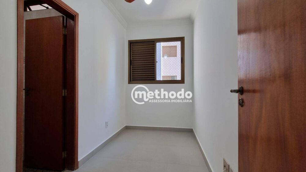Apartamento à venda com 4 quartos, 150m² - Foto 2