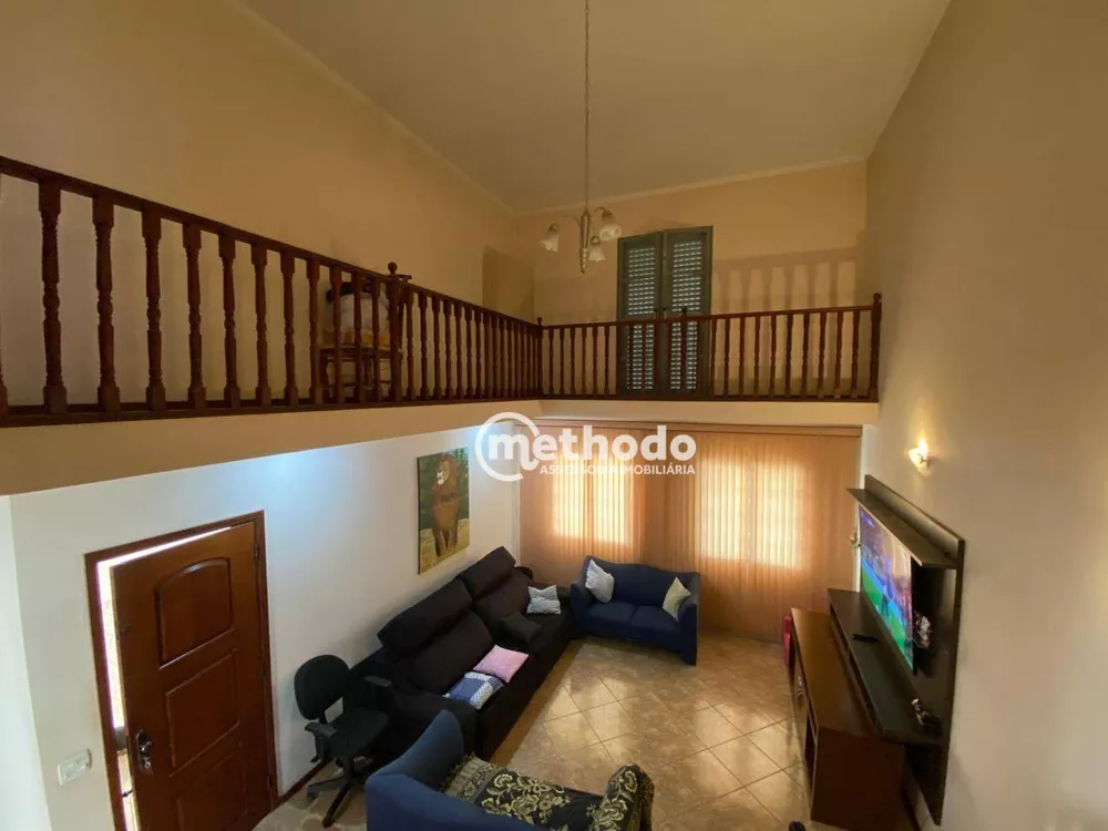 Casa à venda com 3 quartos, 308m² - Foto 3