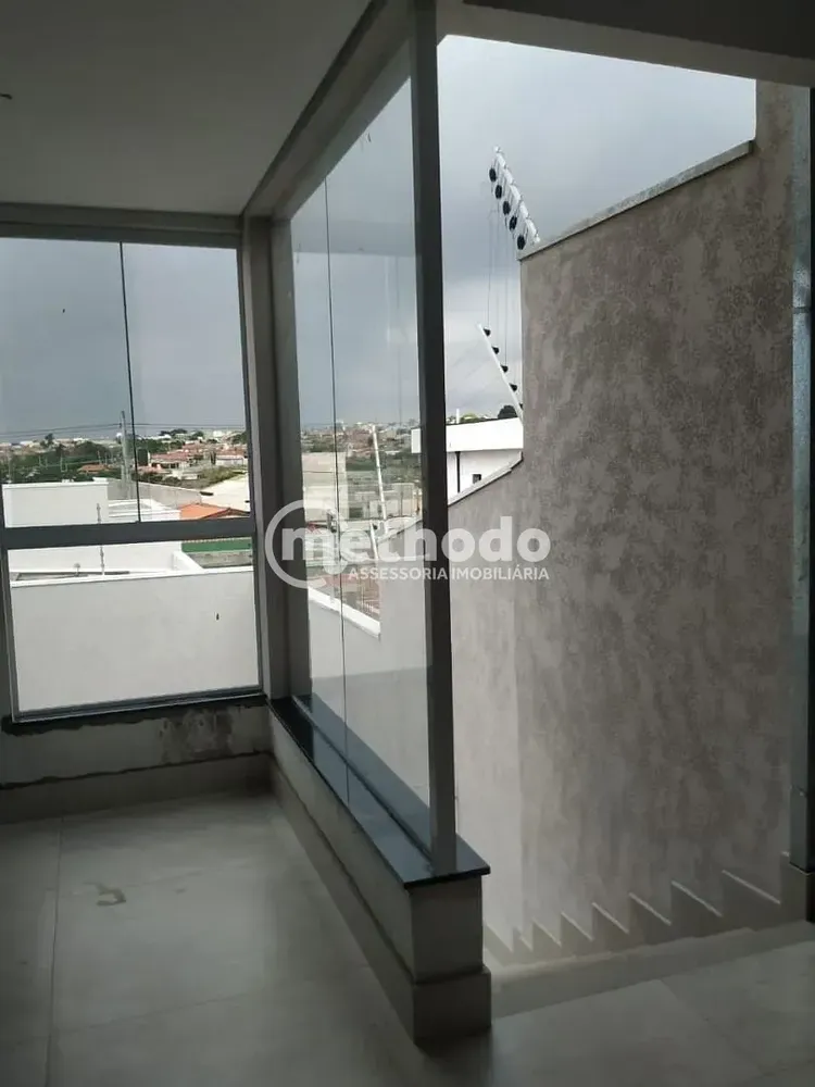Casa, 3 quartos, 214 m² - Foto 2