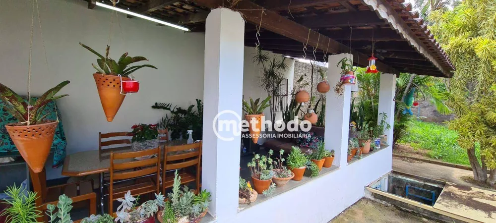 Chácara à venda com 2 quartos, 200m² - Foto 4