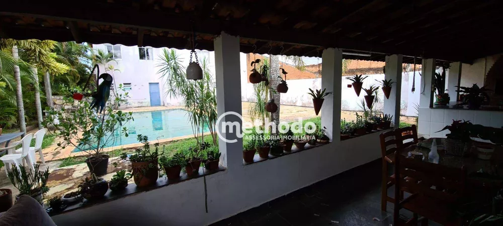 Chácara à venda com 2 quartos, 200m² - Foto 3