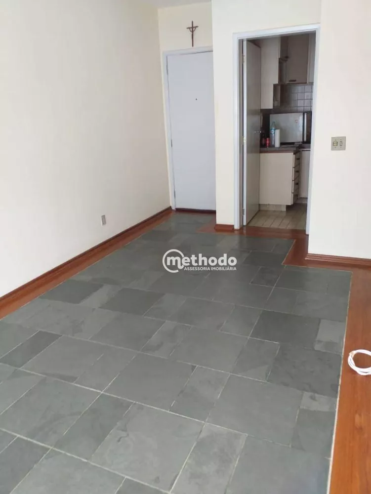 Apartamento à venda com 3 quartos, 65m² - Foto 2