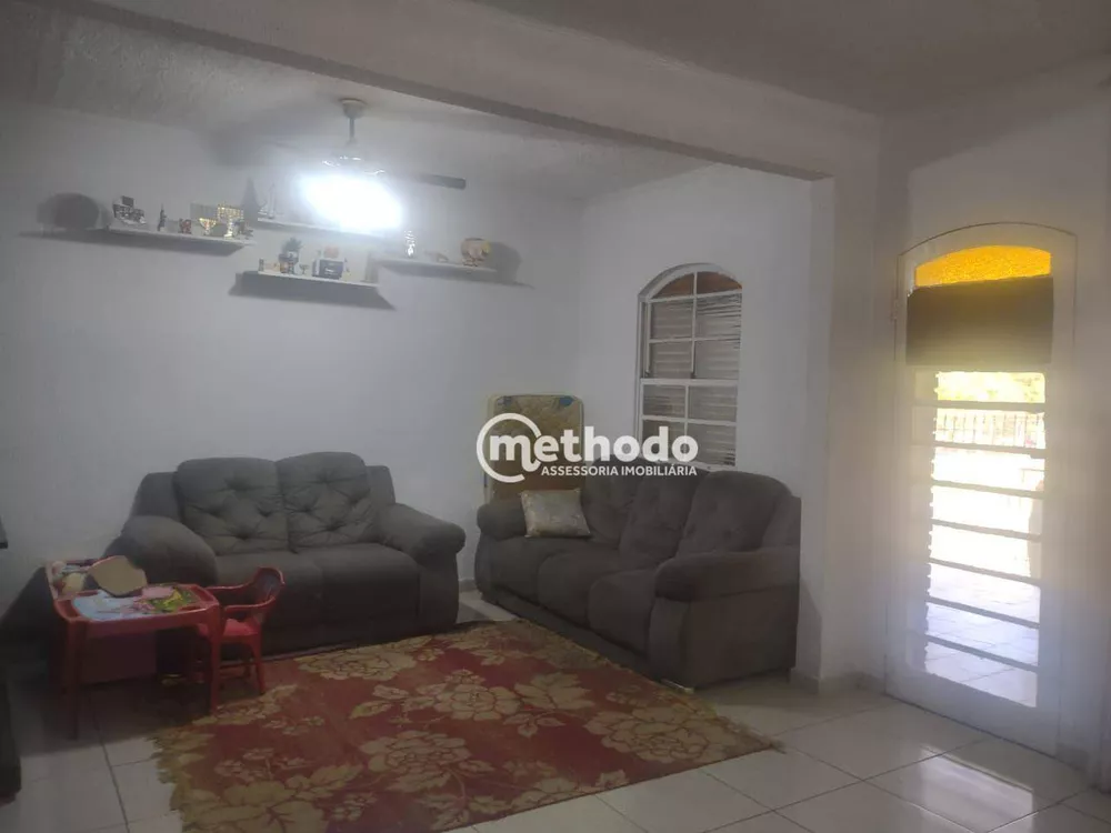 Casa à venda com 2 quartos, 163m² - Foto 2