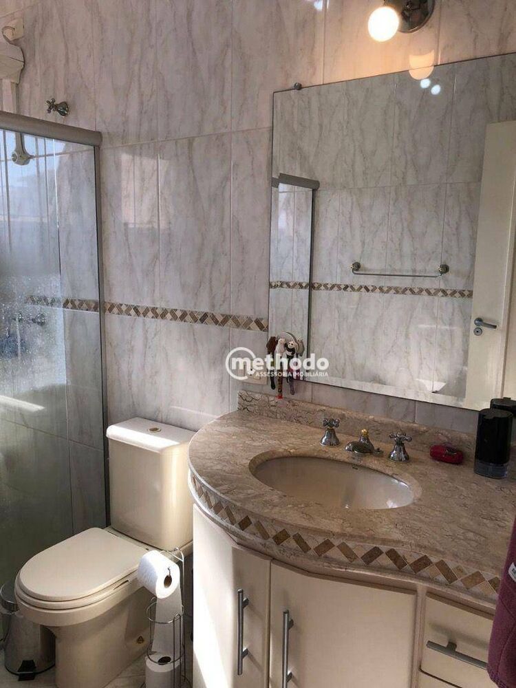 Casa de Condomínio à venda com 4 quartos, 253m² - Foto 7