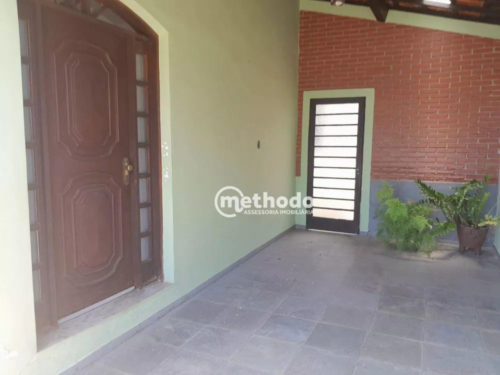 Casa à venda com 2 quartos, 177m² - Foto 2