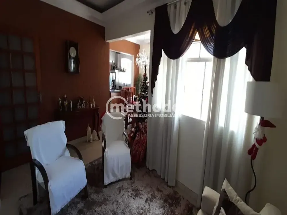 Casa, 3 quartos, 429 m² - Foto 1