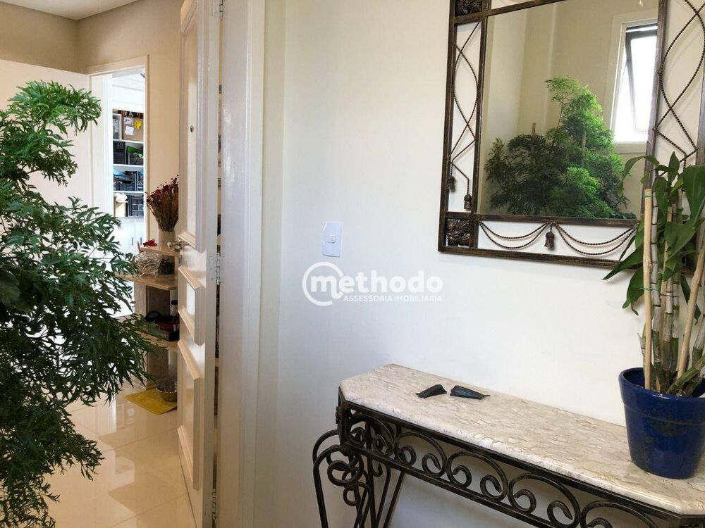 Apartamento à venda com 3 quartos, 117m² - Foto 1