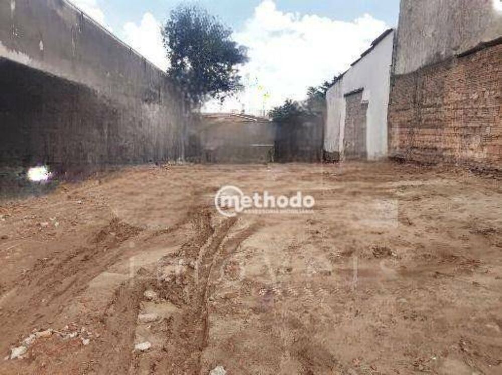 Terreno à venda, 374M2 - Foto 1