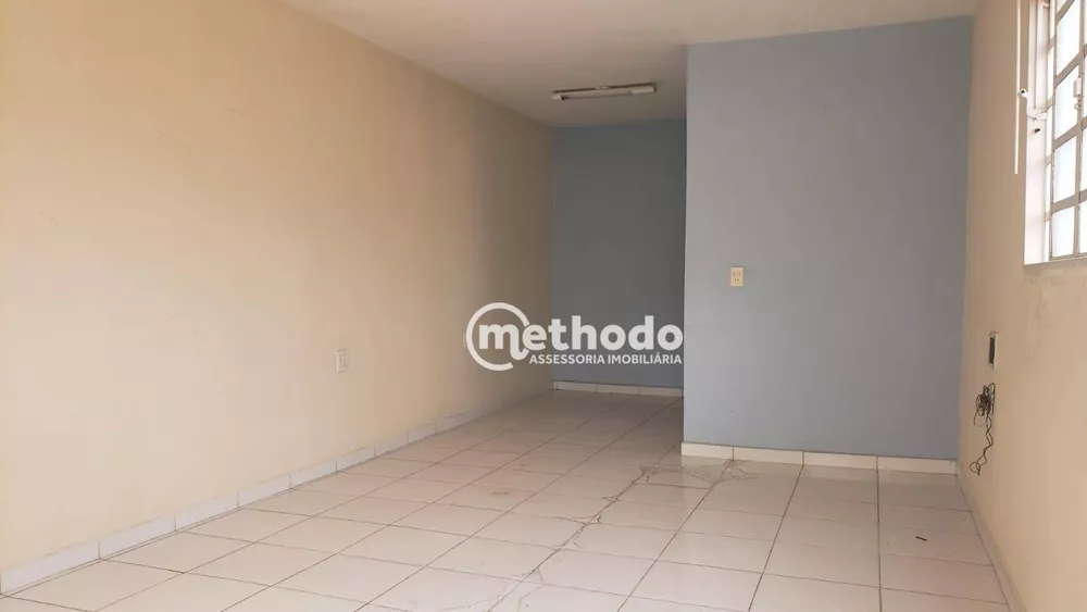 Casa à venda e aluguel com 3 quartos, 160m² - Foto 3