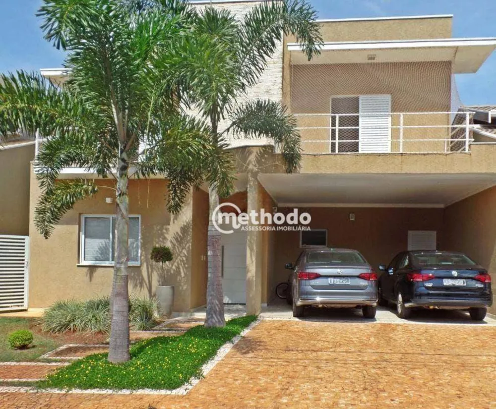 Casa de Condomínio à venda com 4 quartos, 210m² - Foto 1